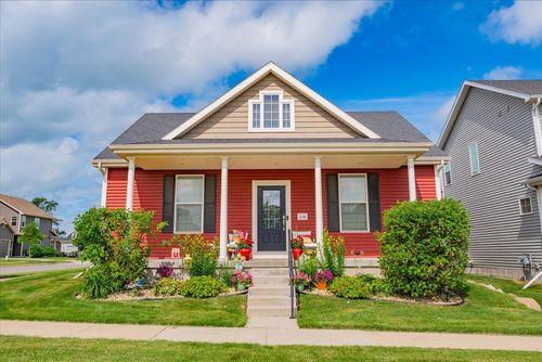 246 Blooming Leaf Way, Verona, WI, 53593-5129 | Card Image
