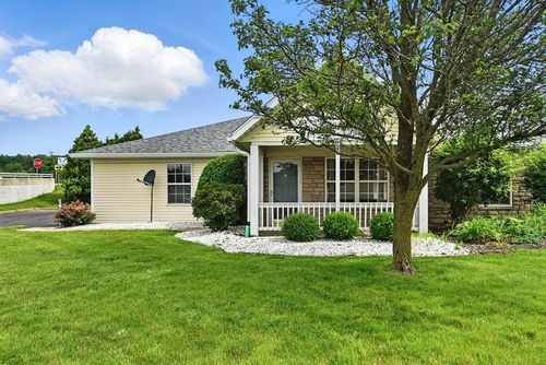 727 Villa Dr, Ontario, OH, 44906-4058 | Card Image