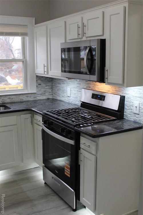 16260 Appoline St, Detroit, MI, 48235-4176 | Card Image