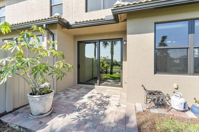 4822 Jumping Way, Condo with 3 bedrooms, 3 bathrooms and null parking in Lake Worth FL | Image 20