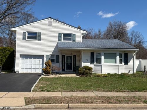 38 Karen Pl, Edison, NJ, 08817-2353 | Card Image