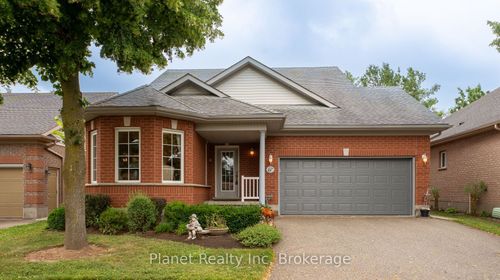 67 White Pine Way, Guelph, ON, N1G4X7 | Card Image