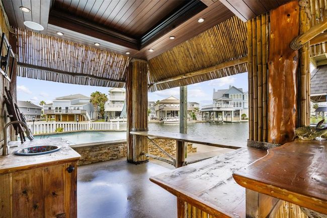 Tiki Bar for Entertaining! | Image 42