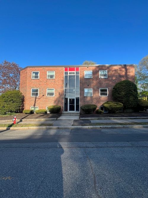 apt-a1-101 Walker St, Newton, MA, 02460-1537 | Card Image