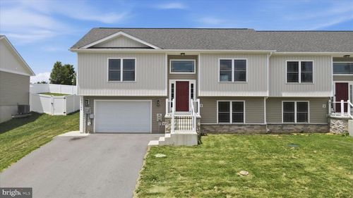 12165 Polktown Rd, WAYNESBORO, PA, 17268-9032 | Card Image