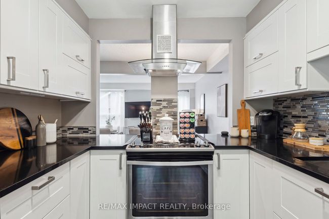 27 Prout Dr, House other with 4 bedrooms, 2 bathrooms and 6 parking in Bowmanville ON | Image 11