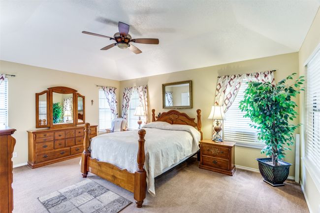 Beautiful, spacious primary bedroom | Image 17