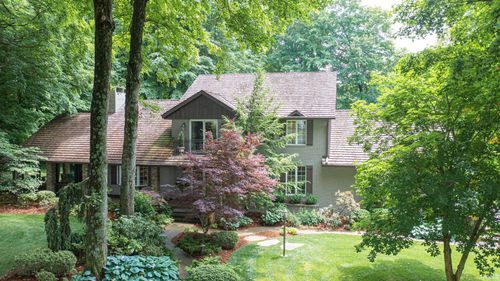 1365 W 15th St, Jasper, IN, 47546-9107 | Card Image