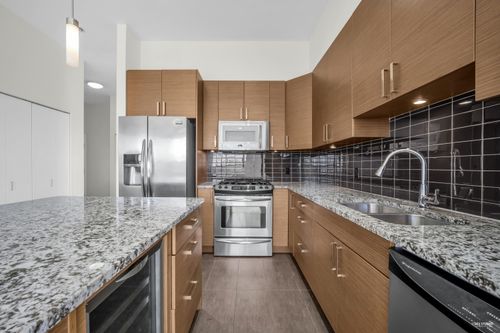 406-288 Hampton Street, New Westminster, BC, V3M5L9 | Card Image