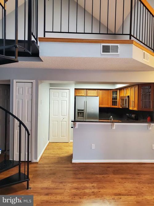 5f-2508 Airy Hill Cir, Crofton, MD, 21114-2730 | Card Image