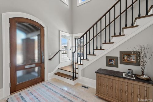 615 Hanna St, Birmingham, MI, 48009-1617 | Card Image