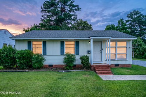 1810 Park Ave, New Bern, NC, 28560-5434 | Card Image