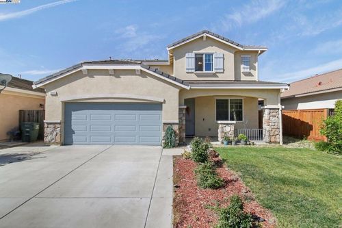 1331 Maple Dr, Oakley, CA, 94561 | Card Image