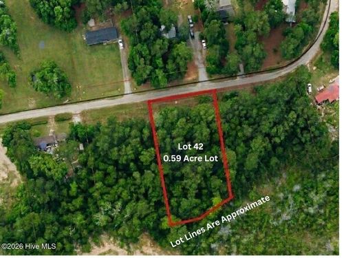 42 Pond View Circle E, Hampstead, NC, 28443 | Card Image