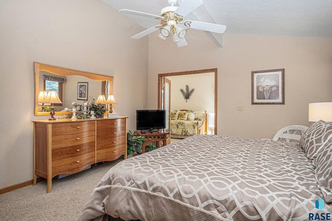 59 S Harmon Dr, House other with 2 bedrooms, 2 bathrooms and null parking in Mitchell SD | Image 13