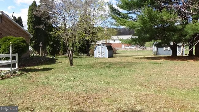 320 Veterans Dr, House other with 2 bedrooms, 1 bathrooms and null parking in NEW BLOOMFIELD PA | Image 21