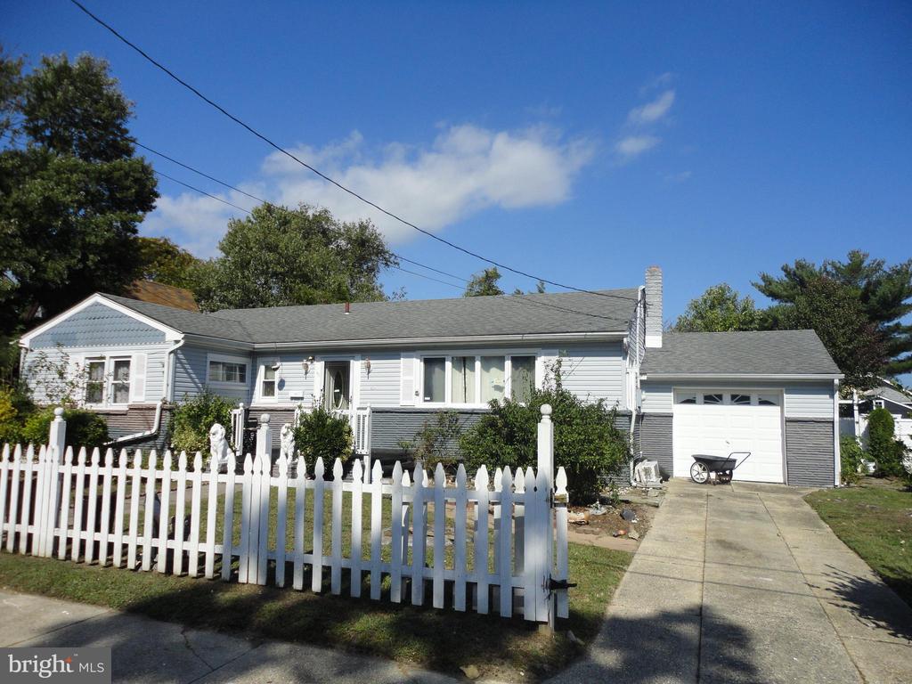 Pacific Ave, Pleasantville, NJ 08232