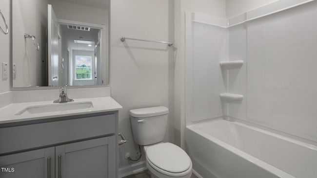 Bathroom | Image 21