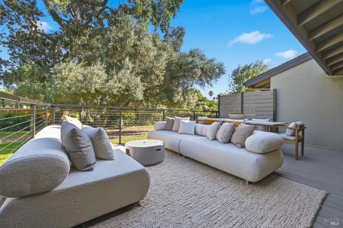 114 Vineyard Cir, Yountville, CA, 94599-1394 | Card Image