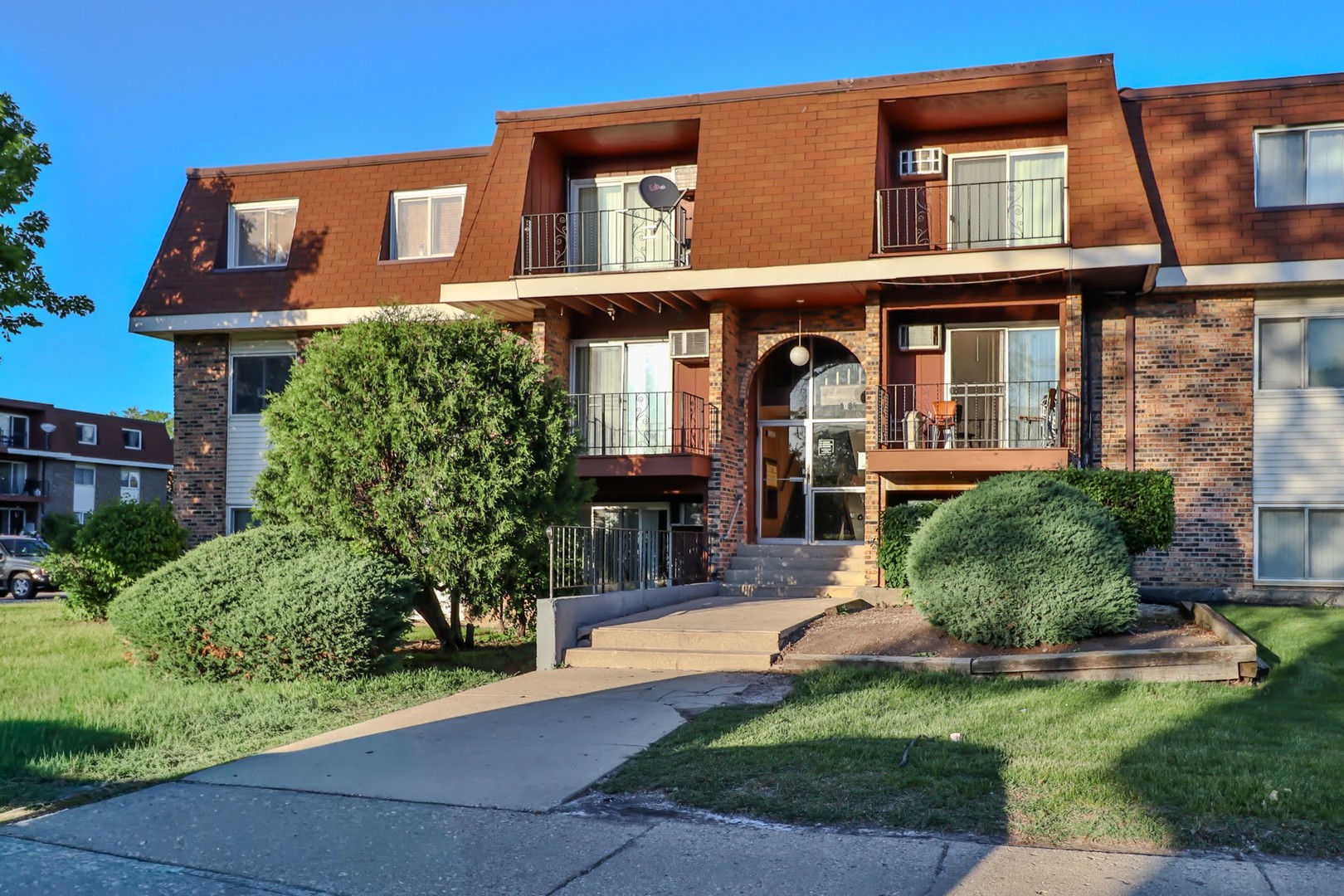 Residential in Hoffman Estates 4