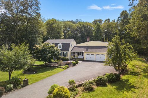 56 Blueberry Ln, Southbury, CT, 06488-1929 | Card Image