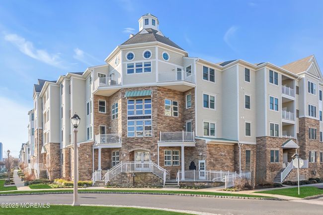 109 - 22 Cooper Ave, Condo with 3 bedrooms, 2 bathrooms and null parking in Long Branch NJ | Image 33