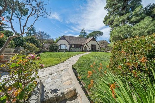23021 8th St, Newhall, CA, 91321-2929 | Card Image