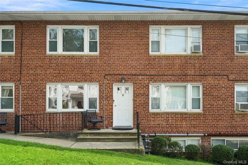 1-1-184 Purchase St, Rye, NY, 10580-2146 | Card Image