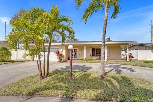 4131 N 41st Ct, Hollywood, FL, 33021-1821 | Card Image