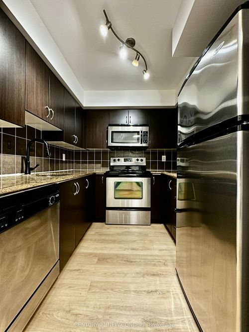 409-225 Wellesley St E, Toronto, ON, M4X1X8 | Card Image