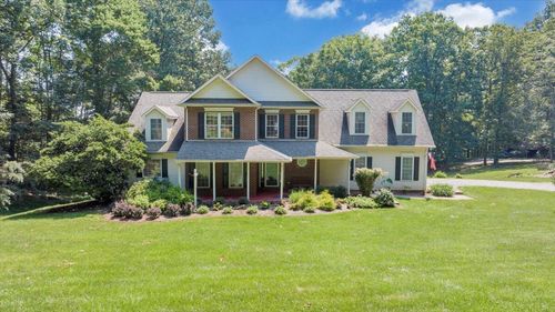 125 Back Cove Dr, Moneta, VA, 24121-2489 | Card Image