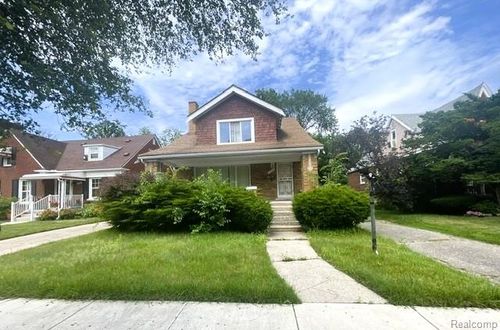 15737 Lindsay St, Detroit, MI, 48227-1523 | Card Image