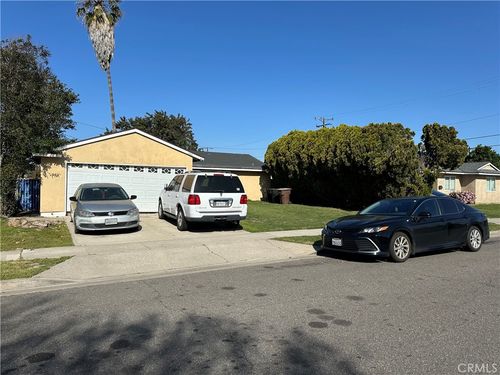 1207 N Siesta St, Anaheim, CA, 92801 | Card Image