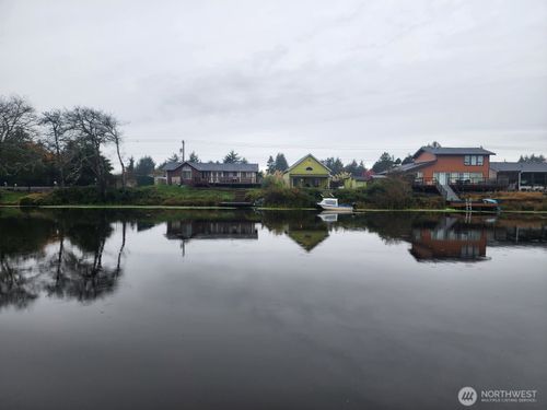 275 Canal Dr Ne, Ocean Shores, WA, 98569-9759 | Card Image