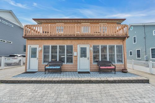 unit-1-8 President Ave, Lavallette, NJ, 08735-2148 | Card Image