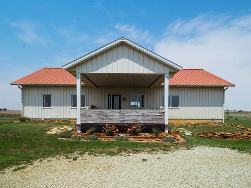 1335 Quartz Rd, Minneapolis, KS, 67467-8566 | Card Image
