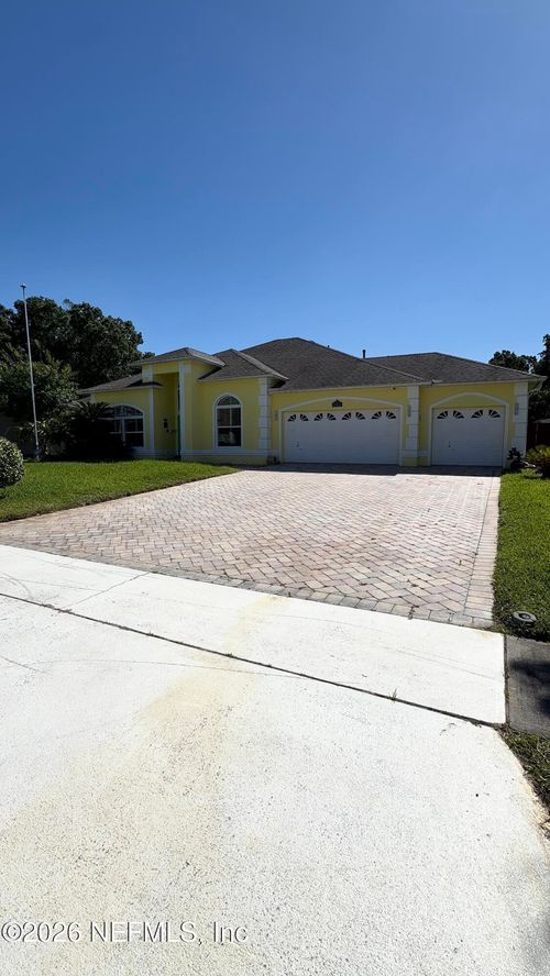 1462 Wellington Cir, Rockledge, FL, 32955-4321 | Card Image