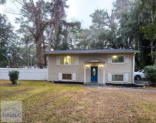 690 Lake Dr, Midway, GA, 31320-3635 | Card Image