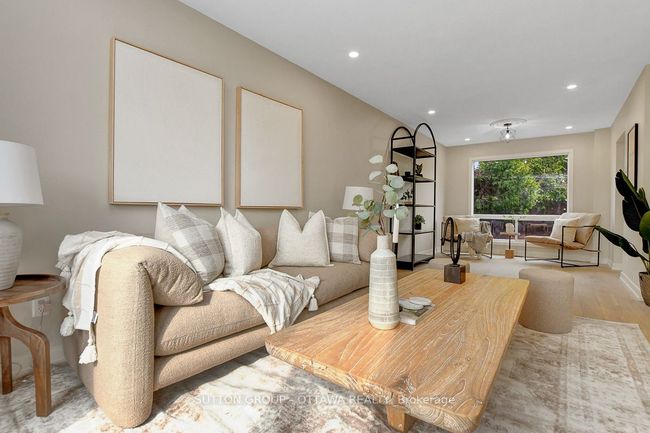 1633 Bottriell Way, House other with 5 bedrooms, 3 bathrooms and 4 parking in Orléans ON | Image 8