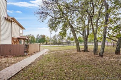 22E - 7901 E 66th Street, Condo with 1 bedrooms, 1 bathrooms and null parking in Tulsa OK | Image 2