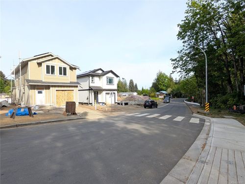 1336 Mckinley Rd, Ladysmith, BC, V9G1R2 | Card Image