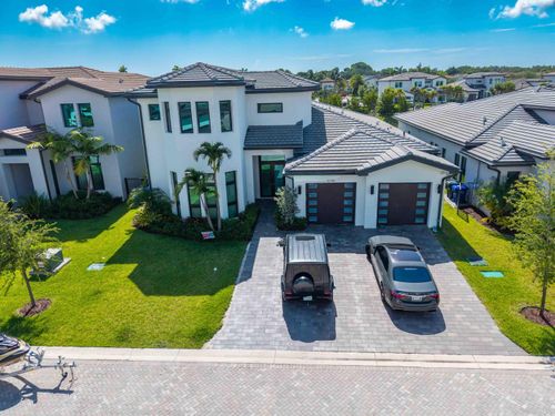 5746 Ashwood Cir W, Fort Lauderdale, FL, 33312-6244 | Card Image
