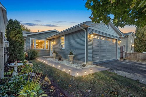 1520 Cherokee Dr, Round Lake Beach, IL, 60073-1517 | Card Image