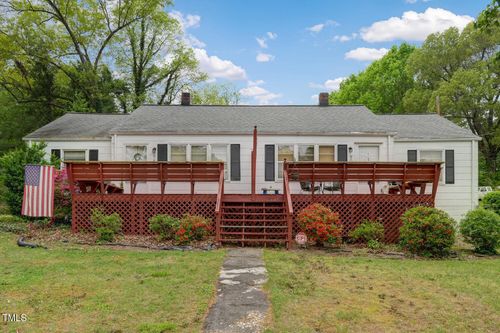 902904 Magnolia Ave, Reidsville, NC, 27320-4651 | Card Image