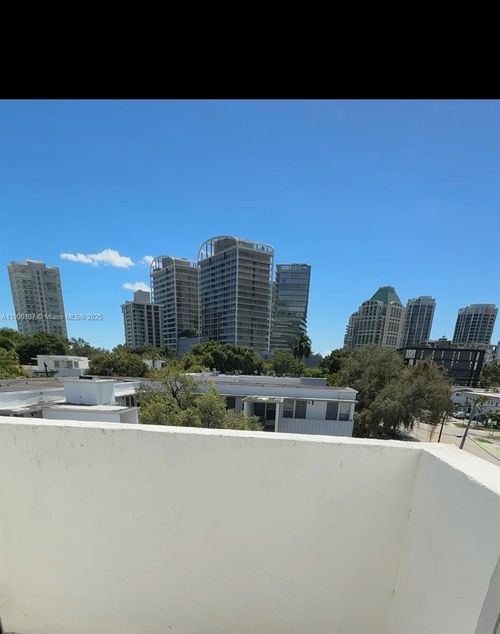 apt-402-3051 Sw 27th Ave, Miami, FL, 33133-4606 | Card Image