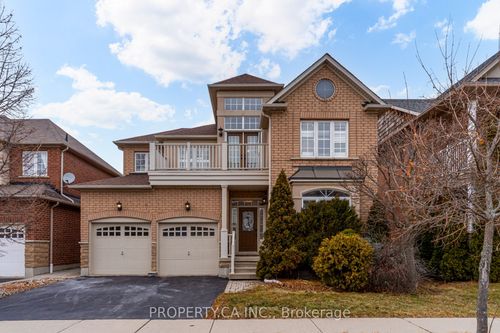 23 Panorama Way, Stoney Creek, ON, L8E6C6 | Card Image