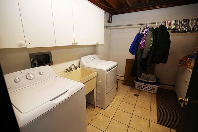 Lower level laundry room | Image 51