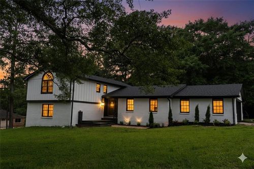 69 N Hearn Rd, Ellenwood, GA, 30294-3009 | Card Image