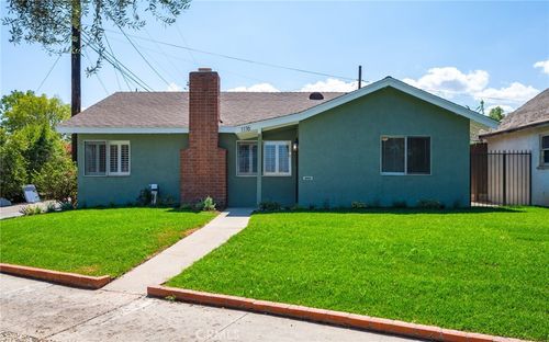 1116 W Grand Blvd, Corona, CA, 92882-4358 | Card Image
