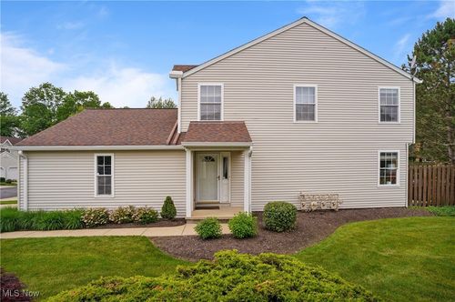 4-235 Steeple Chase Run, Northfield, OH, 44067-1188 | Card Image